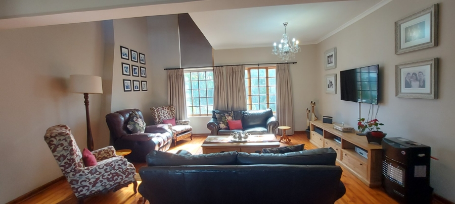 4 Bedroom Property for Sale in Albertinia Western Cape